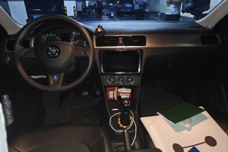 Used Skoda Rapid Spaceback 2016 1.6L Manual Trend Edition
