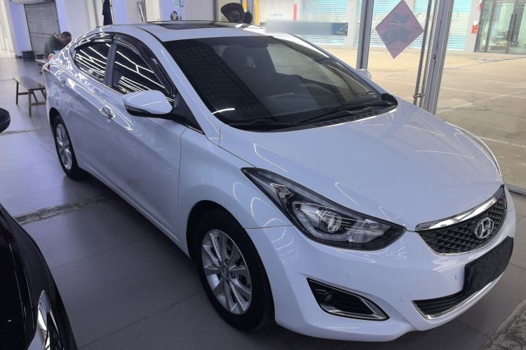Used Hyundai Elantra (5th Generation / Langdong) 2016 1.6L Manual Luxury Model
