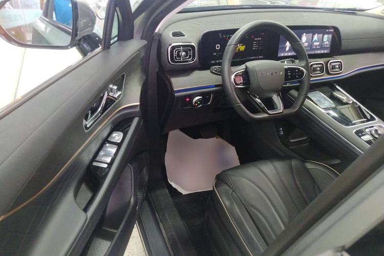 Used Chery Tiggo 9 2023 2.0T Dual-Clutch Two-Wheel Drive Luxury Edition 5 Seats