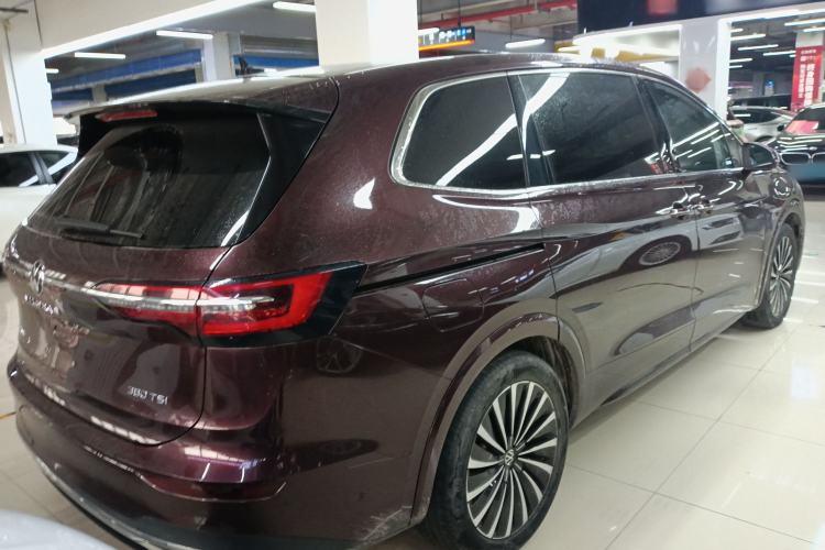 Used Volkswagen Viloran 2020 380TSI Prestige Edition
