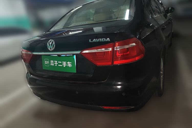 Used Volkswagen Lavida 2013 Restyled Classic 1.6L Automatic Comfort Edition
