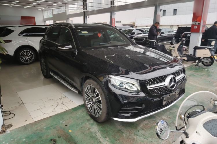 Used Mercedes-Benz GLC 2017 GLC 260 4MATIC Dynamic Edition