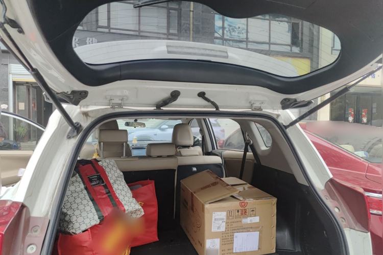 Used Toyota RAV4 2013 2.0L CVT Four-Wheel Drive New Edition