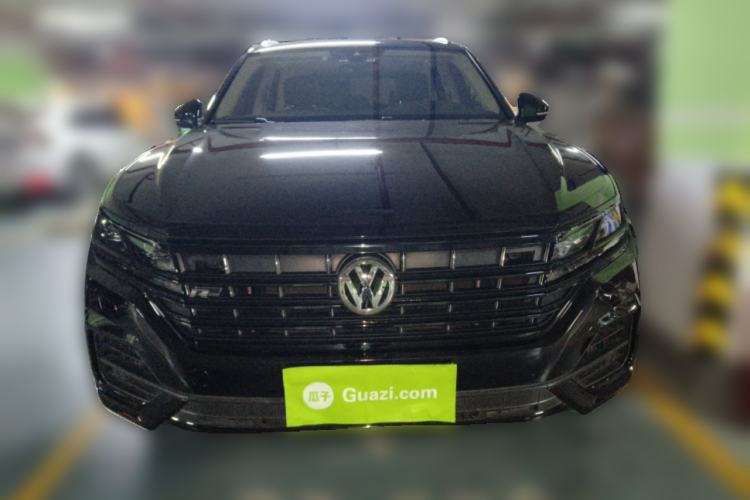 Used Volkswagen Touareg 2020 3.0 TSI Luxury Edition China VI Front