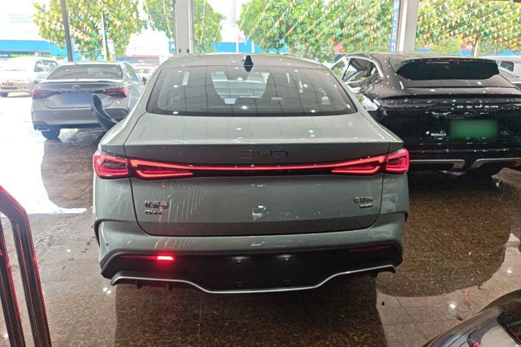 Used BYD Seal 06 New Energy 2025 DM-i Smart Drive 120KM Deluxe Model
