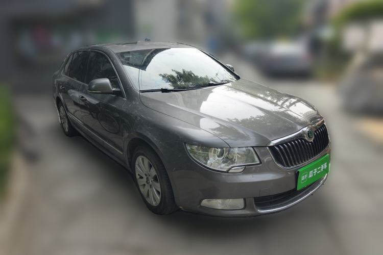 Used Skoda Superb 2009 1.8TSI Automatic Prestige Edition Front Right 45 Deg