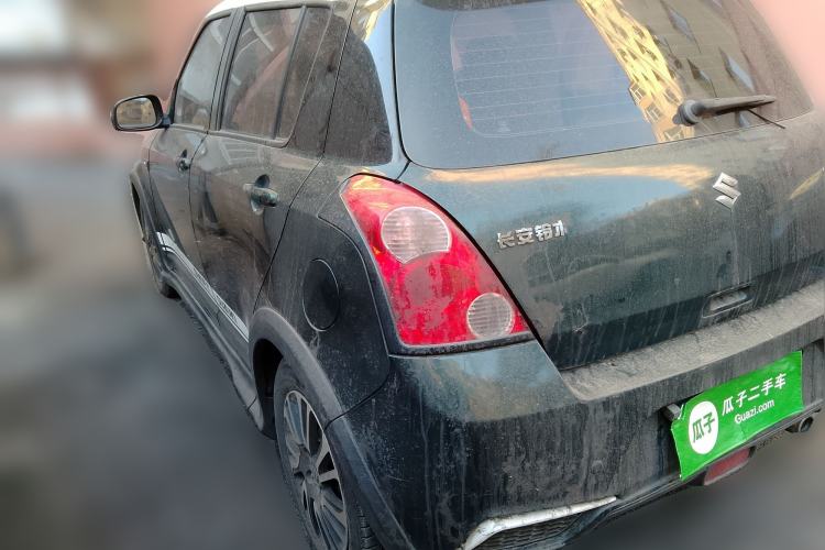 Used Suzuki Swift 2016 1.5L Automatic Fashionable Coolplay Edition
