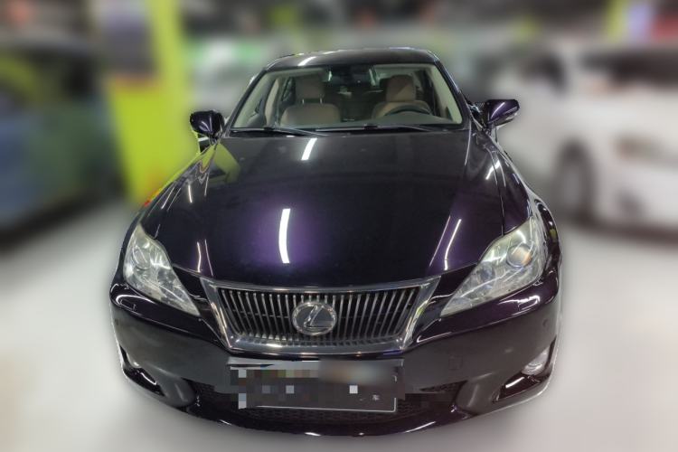 Used Lexus IS 2009 300 Front