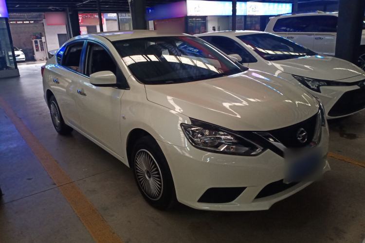 Used Nissan Sylphy 2021 Classic 1.6XE CVT Comfort Edition Front Right 45 Deg
