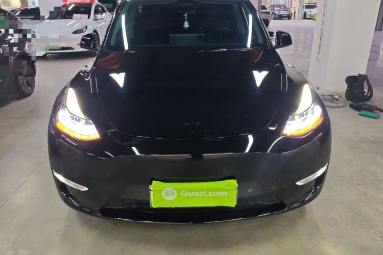 Used Tesla Model Y 2021 Standard Range Rear-Wheel Drive Version Front