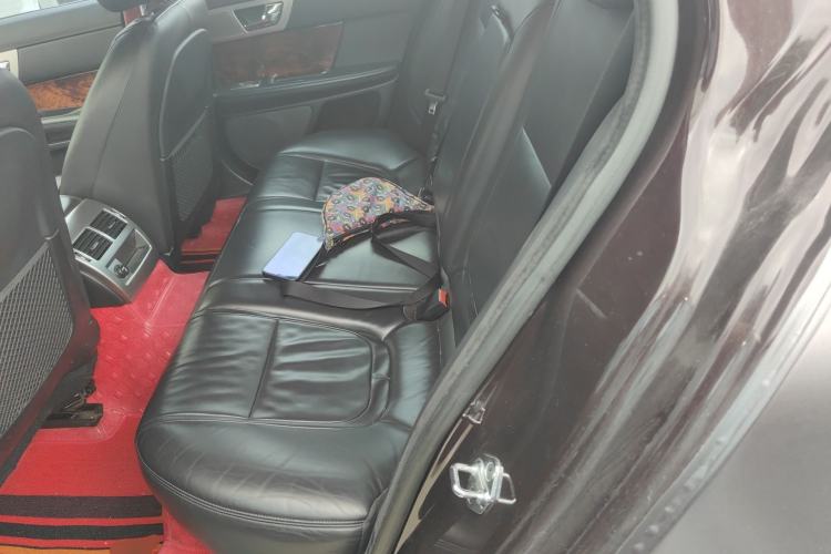 Used Jaguar XF 2013 XF 2.0T Luxury Edition Left Rear Seat