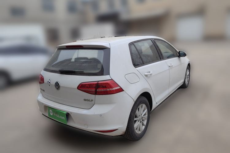 Used Volkswagen Golf 2014 1.6L Automatic Fashion Model Rear Right 45 Deg