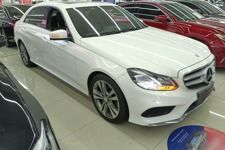Used Mercedes-Benz E-Class 2015 Restyled E 260 L Sport Edition Front Right 45 Deg