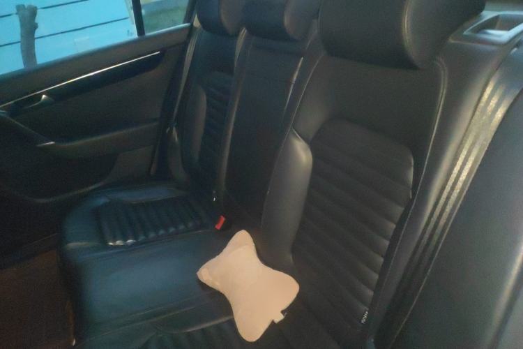 Used Volkswagen Magotan 2012 Revised 1.8TSI Luxury Version Left Rear Seat