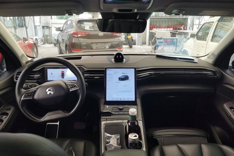 Used Nio ES8 2018 Founder Edition
