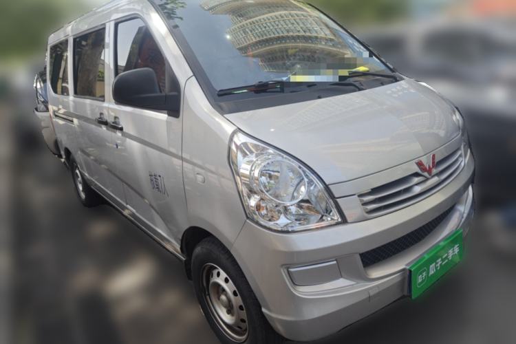 Used Wuling Rongguang S 2023 1.5L Base Version 5/7 Seats
