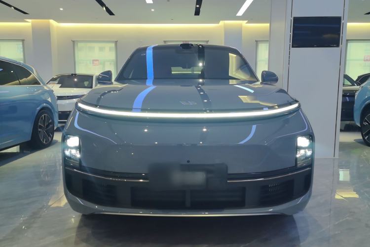 Used Li Auto L8 2025 Ultra Smart Refreshed Edition Front