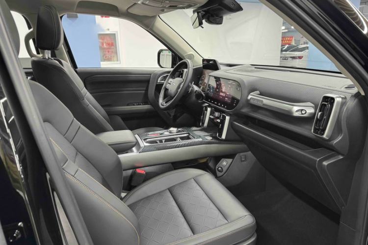 Used Haval DARGO 2024 1.5T DCT Border Collie Edition Interior 12