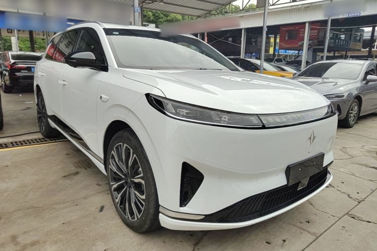 Used Dongfeng eπ eπ008 2026 Model Six-Seat Pure-Electric Family Edition
