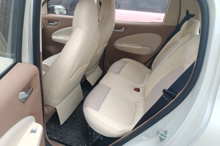 Used Wuling Hongguang MINIEV 2025 Four-Door Version Advanced Edition Left Rear Seat