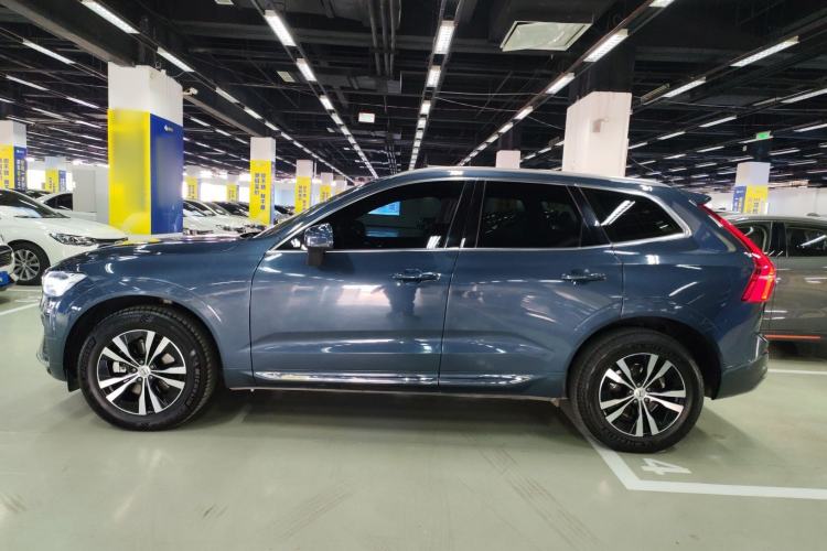 Used Volvo XC60 2024 B5 4x4 Smart Luxury Edition