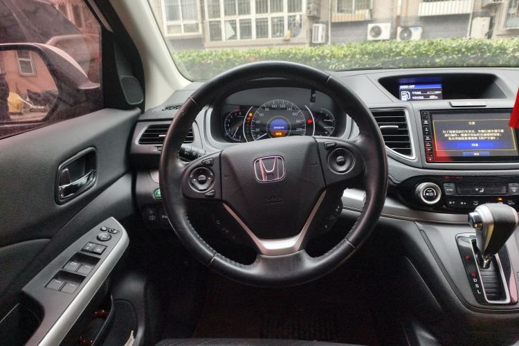 Used Honda CR-V 2015 2.4L two-wheel drive luxury version
