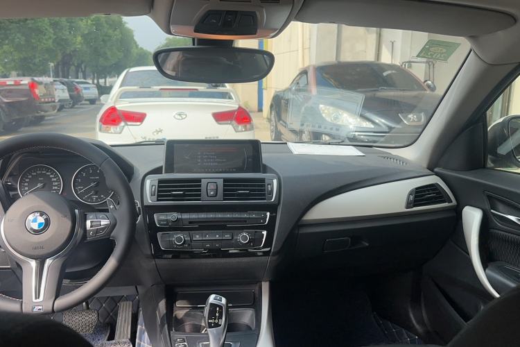 Used BMW 2 Series 2014 220i Leading Model