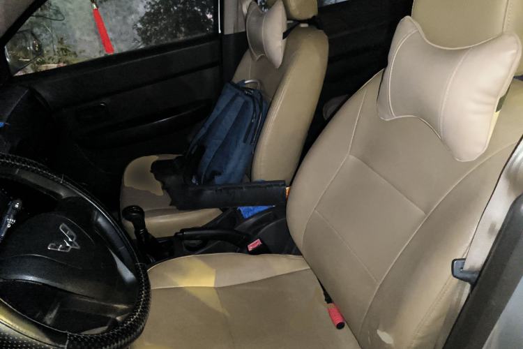 Used Wuling Hongguang 2014 1.2L Standard Model China IV