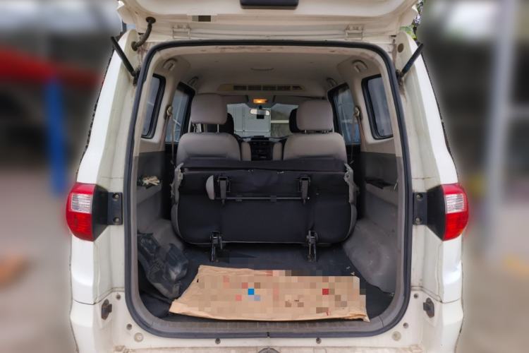 Used BAIC Weiwang M20 2014 1.5L Basic Version BJ415B Trunk