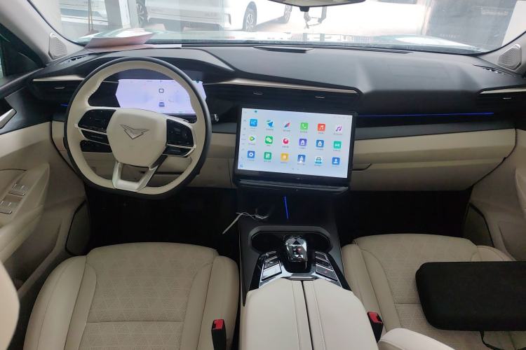 Used Cowin Kunlun 2024 Kunlun iHD 150km Starry Sky Edition Center Console