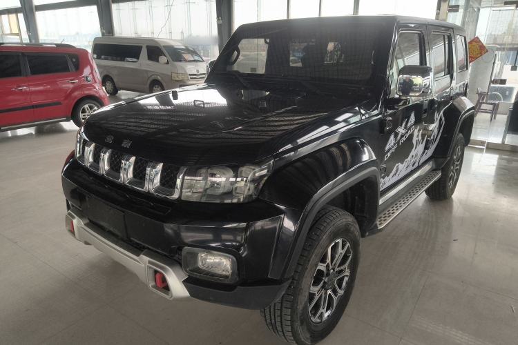 Used BAIC Off-Road BJ40 2020 2.0T Automatic Two-Wheel Drive Urban Hunter Edition Pioneer Version