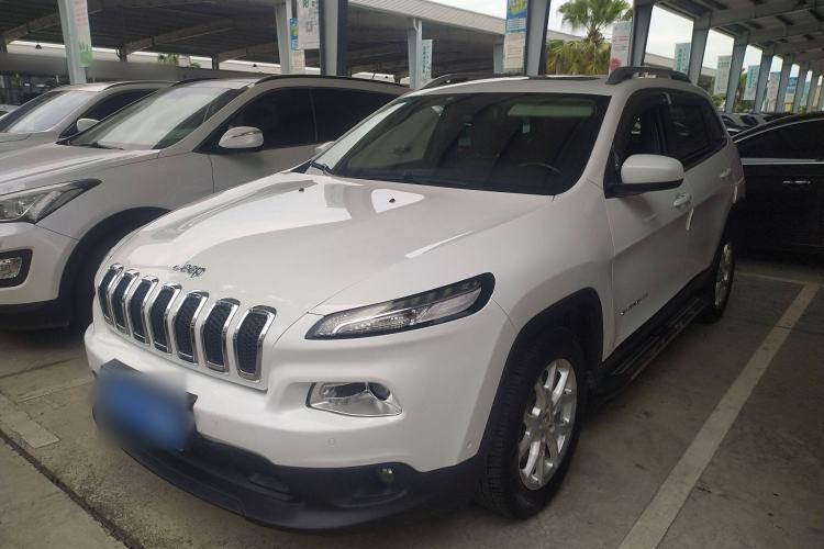 Used Jeep Cherokee 2016 2.0L Smart Version