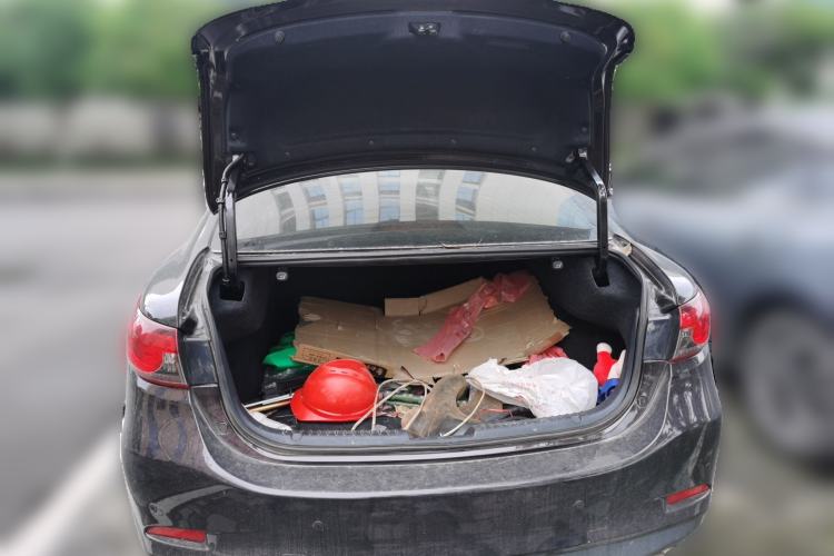 Used Mazda Atenza 2015 2.5L Blue Sky Prestige Edition
