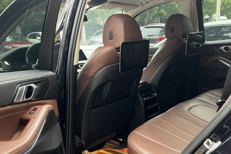 Used BMW X5 2021 xDrive30i M Sport Package Interior 5