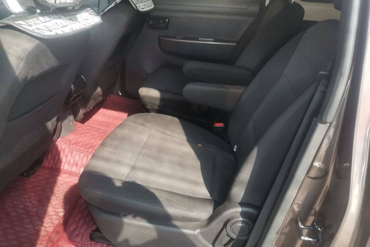 Used Dongfeng Fengon 330 2019 1.5L Manual Practical II China VI