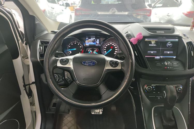 Used Ford Kuga 2013 2.0L GTDi Four-Wheel-Drive Sport Model Steering Wheel
