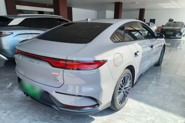 Used BYD Han 2025 DM-i Intelligent Driving Edition 125KM LiDAR Flagship Model