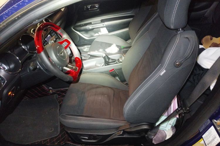 Used Ford Mustang 2015 2.3T Automatic U.S.-Spec Version Left Front Seat