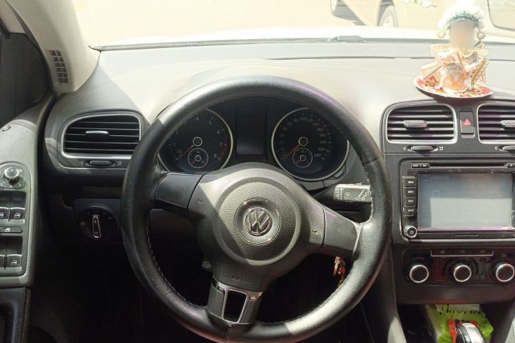 Used Volkswagen Golf 2012 1.4 TSI Automatic Comfort Edition Steering Wheel