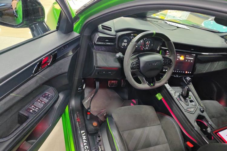 Used Lynk & Co 05 2022 05+ 2.0TD Automatic Exploration Edition
