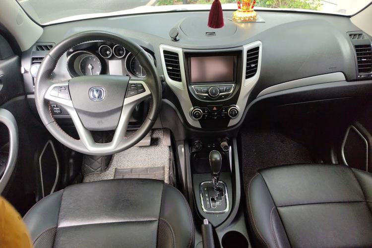 Used CHANGAN CS35 2016 1.6L Automatic Luxury Model China IV Standard
