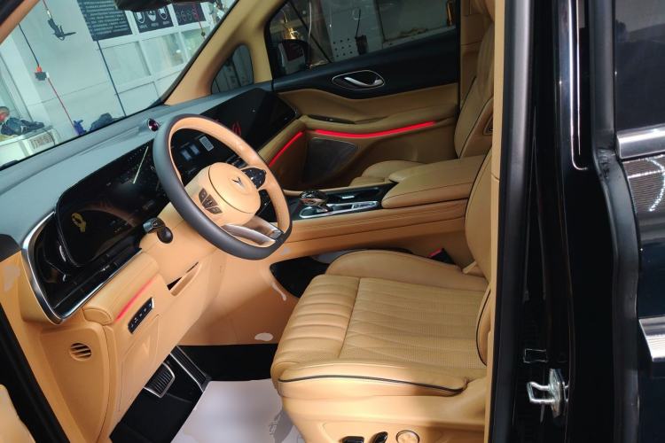 Used VOYAH Dream 2022 Low-Carbon Edition Dream+ Smart Enjoyment Package Left Front Seat