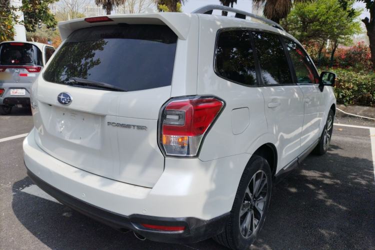 Used Subaru Forester 2016 2.0i Fashion Navigation Edition Rear Right 45 Deg