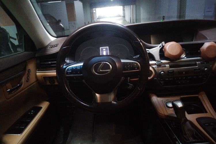 Used Lexus ES 2015 250 Elegant Edition Steering Wheel