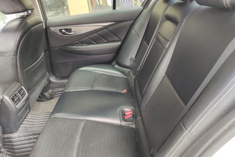 Used Infiniti Q50L 2015 2.0T Sport Edition Left Rear Seat