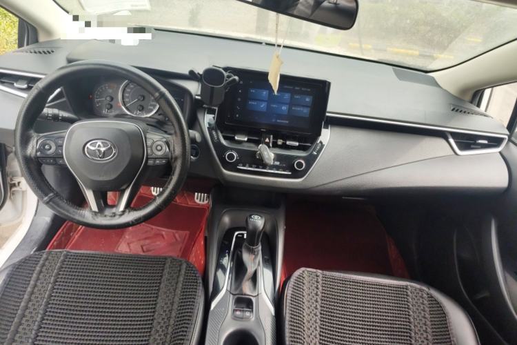 Used Toyota Corolla 2021 1.2T S-CVT Elite PLUS Edition Center Console