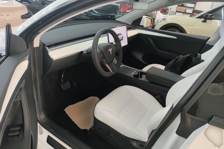 Used Tesla Model Y 2022 Rear-Wheel-Drive Version