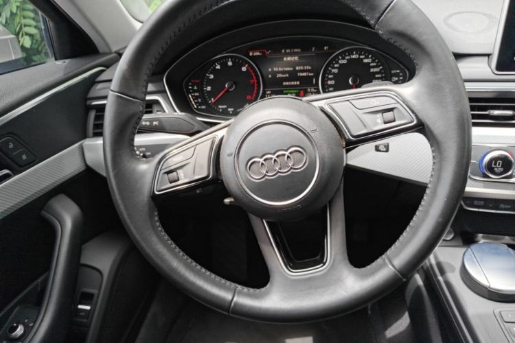 Used Audi A4L 2017 Plus 40 TFSI Fashion Model