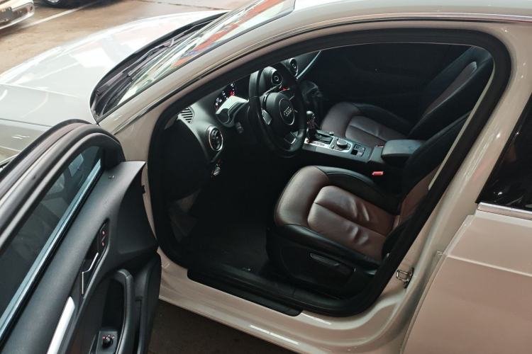 Used Audi A3 2016 Sportback 35 TFSI Ambition Edition
