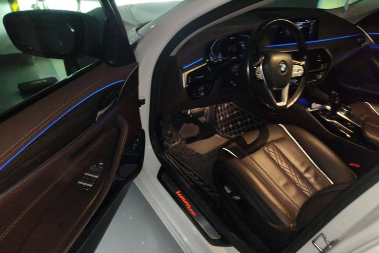 Used BMW 5 Series New Energy 2020 Mileage Upgrade Version 530Le Luxury Package
